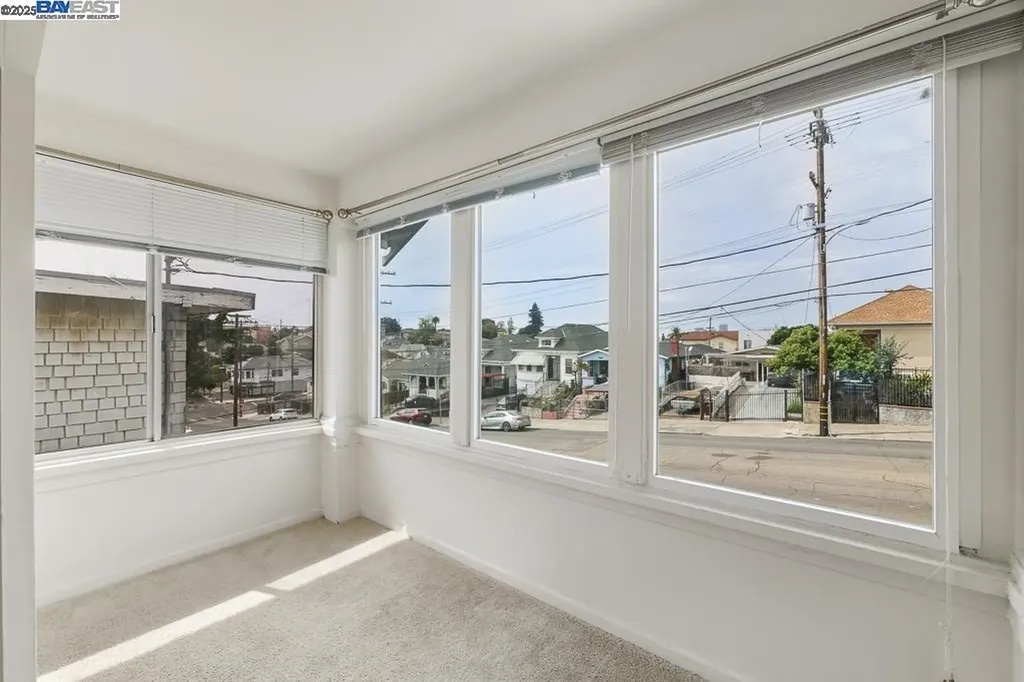 2138 19th Avenue Oakland CA 94606