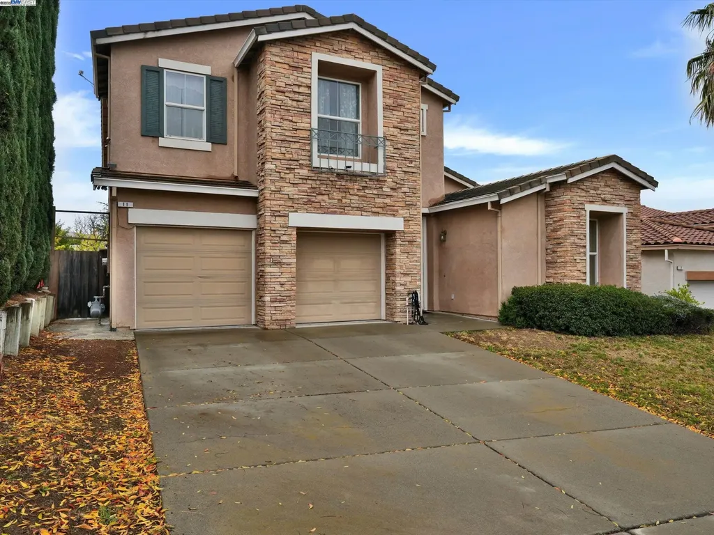 11 San Tomas Court Pittsburg CA 94565