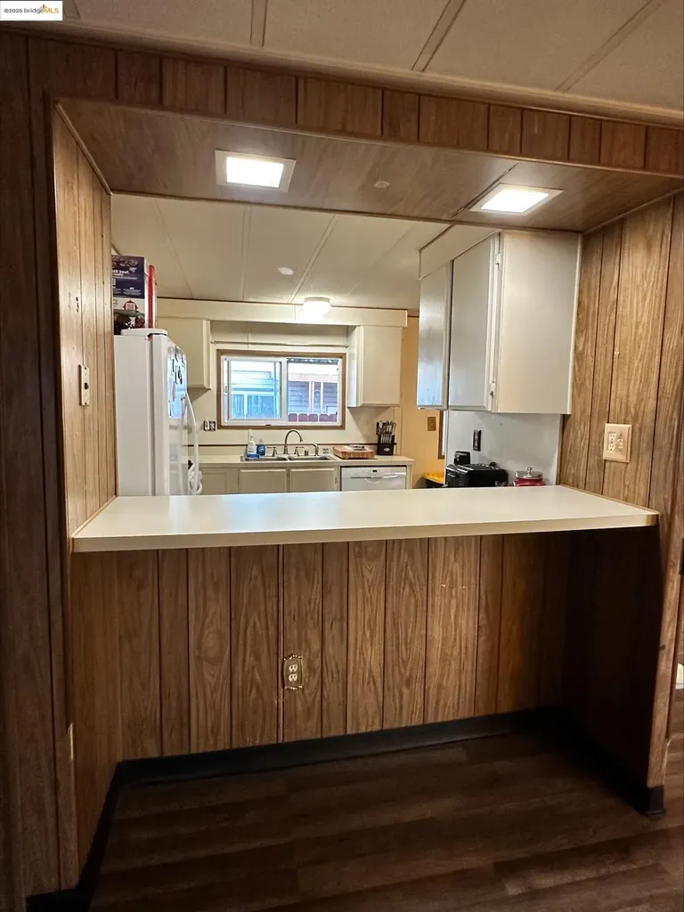 343 Bernauer Pittsburg CA 94565