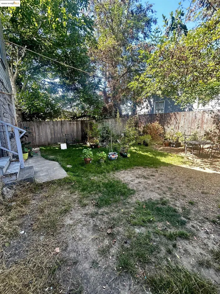 2816 Foothill Boulevard Oakland CA 94601