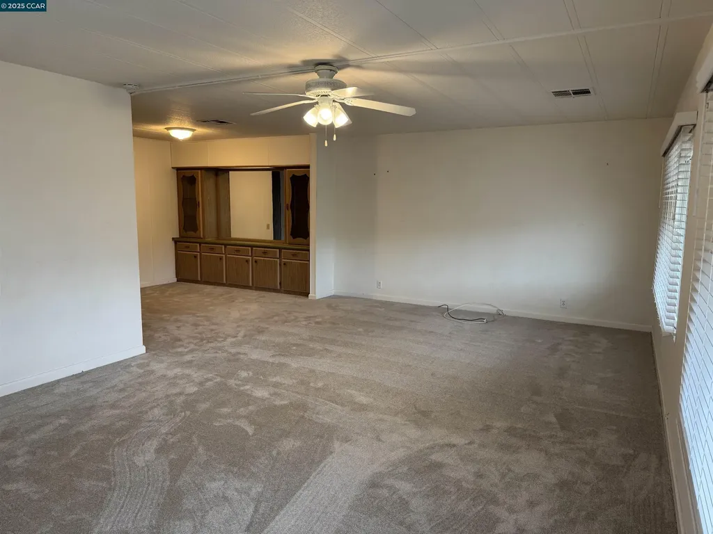 141 Maui Drive Pittsburg CA 94565
