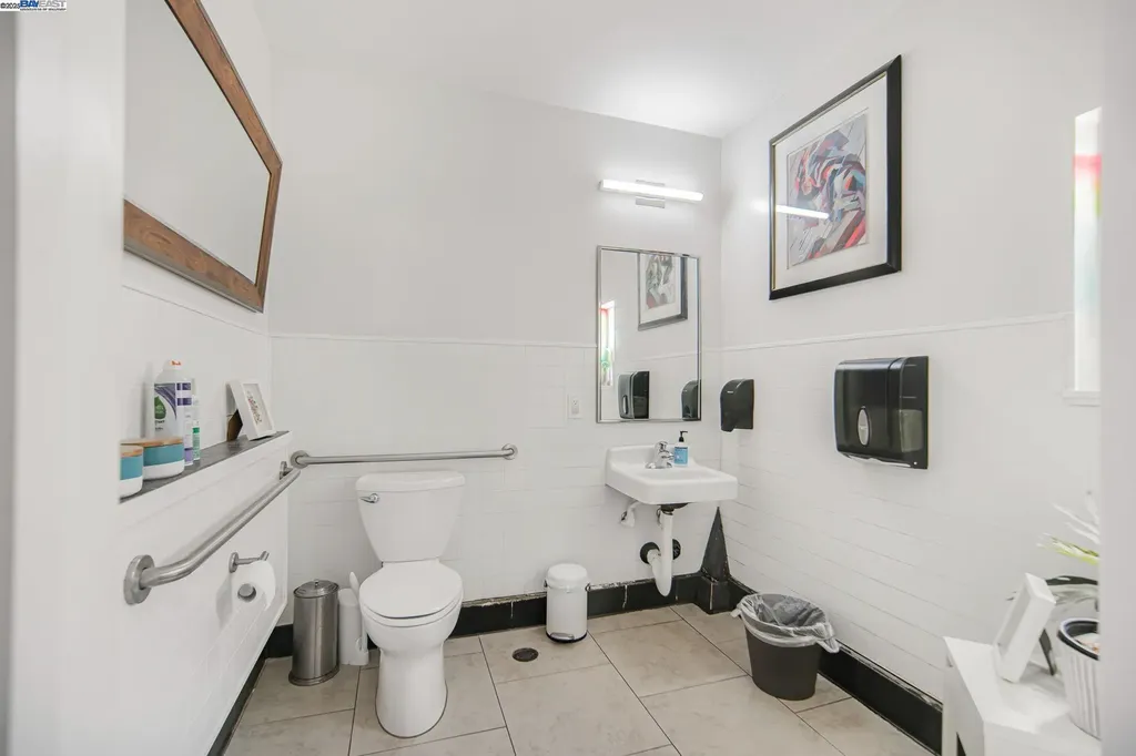 2110 Ashby Avenue Berkeley CA 94705