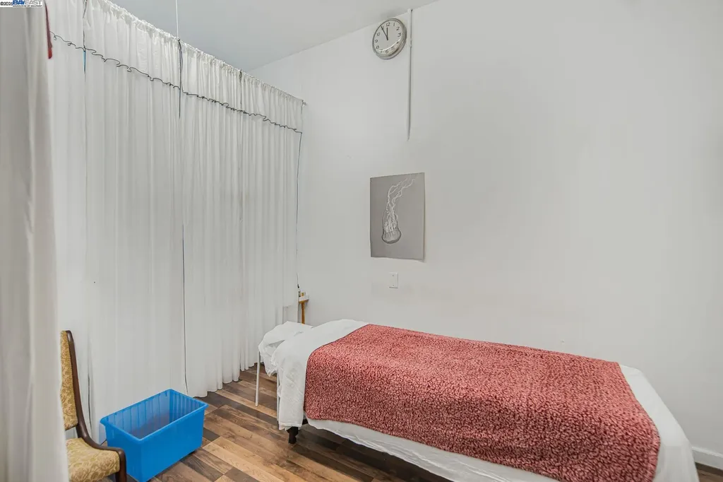 2110 Ashby Avenue Berkeley CA 94705