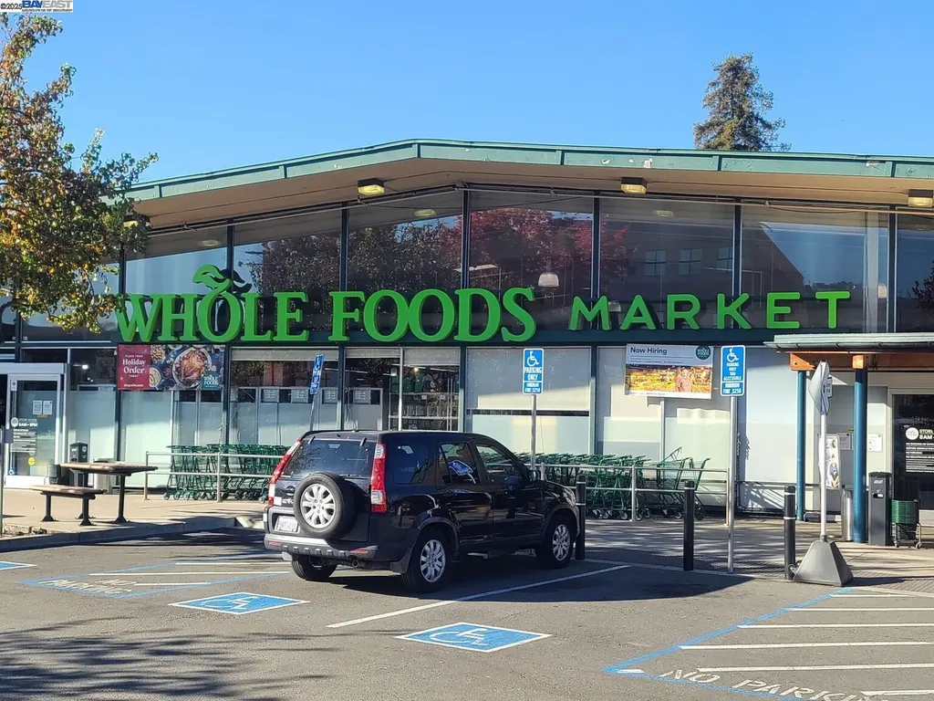2110 Ashby Avenue Berkeley CA 94705