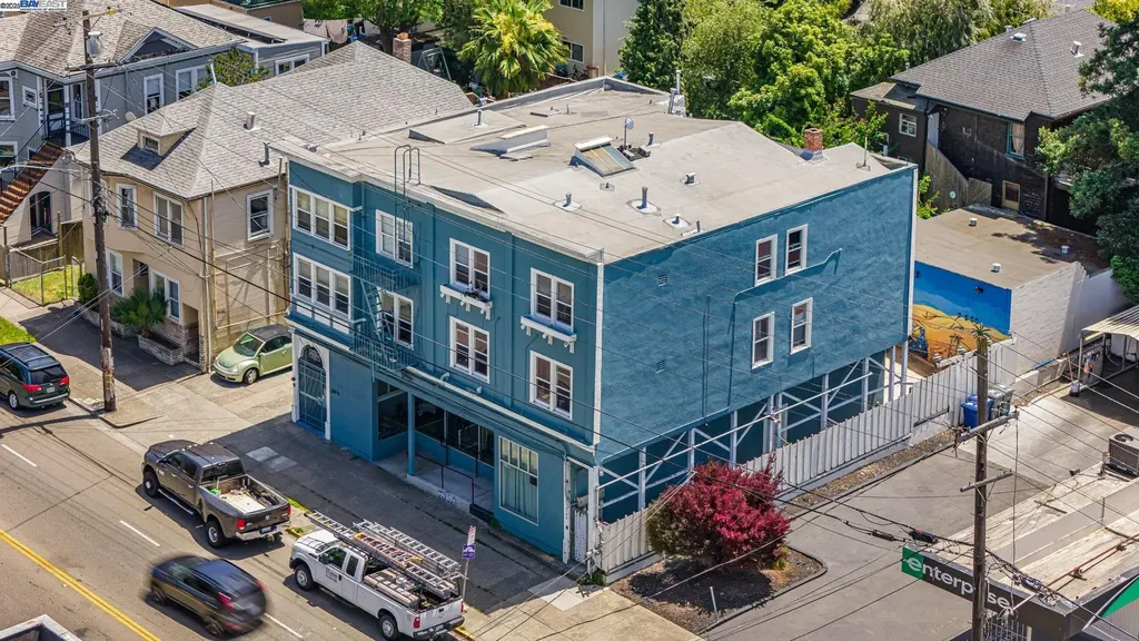 2110 Ashby Avenue Berkeley CA 94705