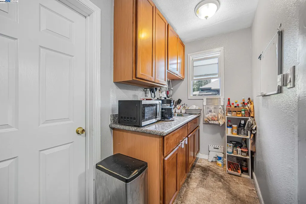 2110 Ashby Avenue Berkeley CA 94705