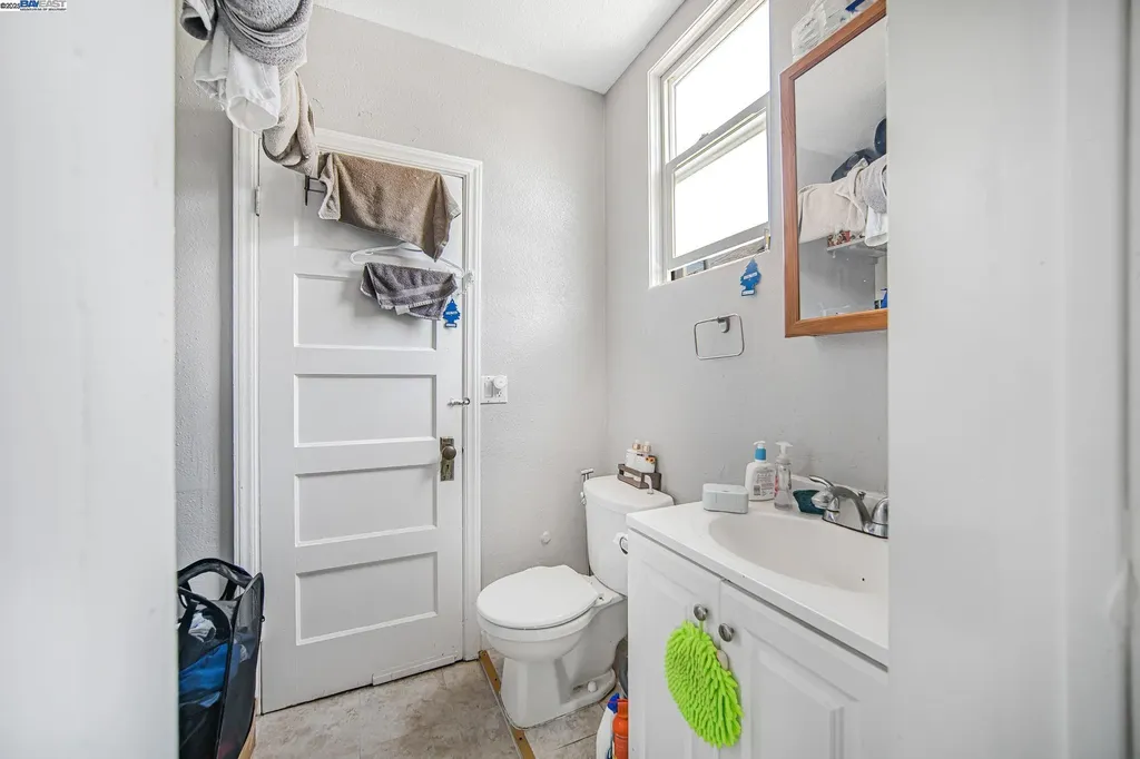 2110 Ashby Avenue Berkeley CA 94705