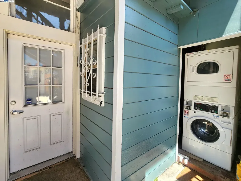 2110 Ashby Avenue Berkeley CA 94705