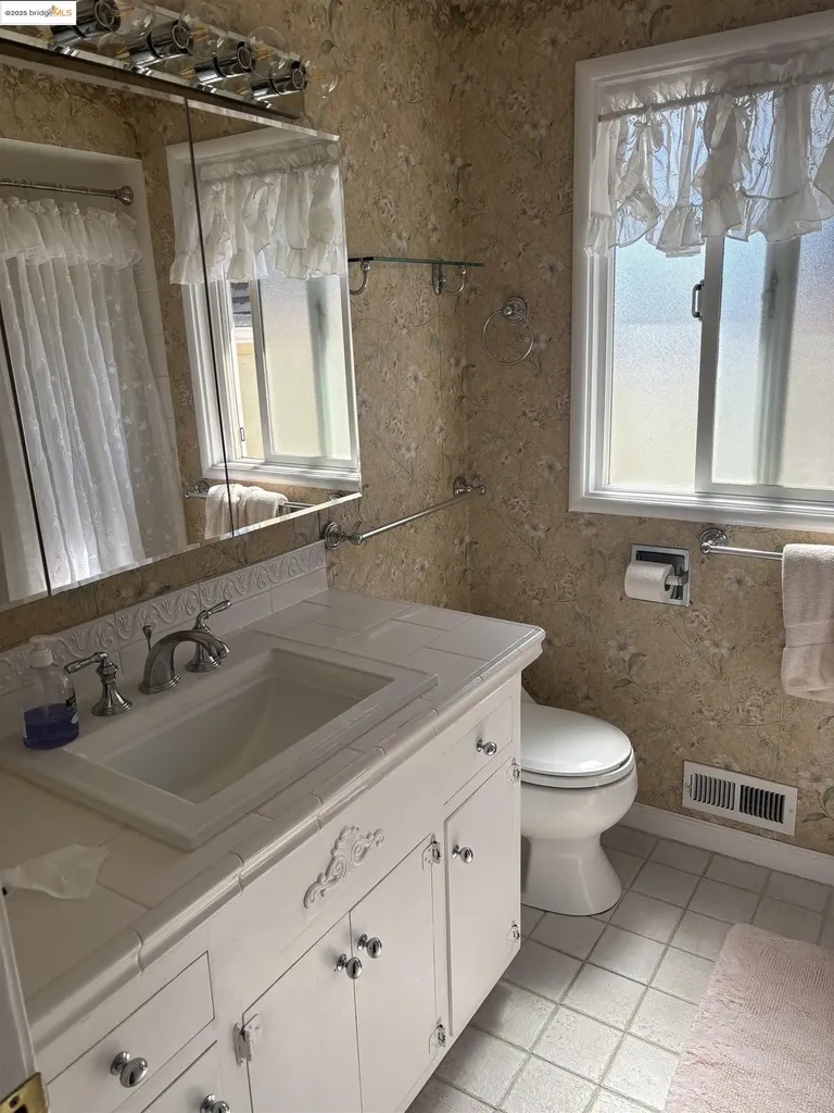 444 28th Street Richmond CA 94804