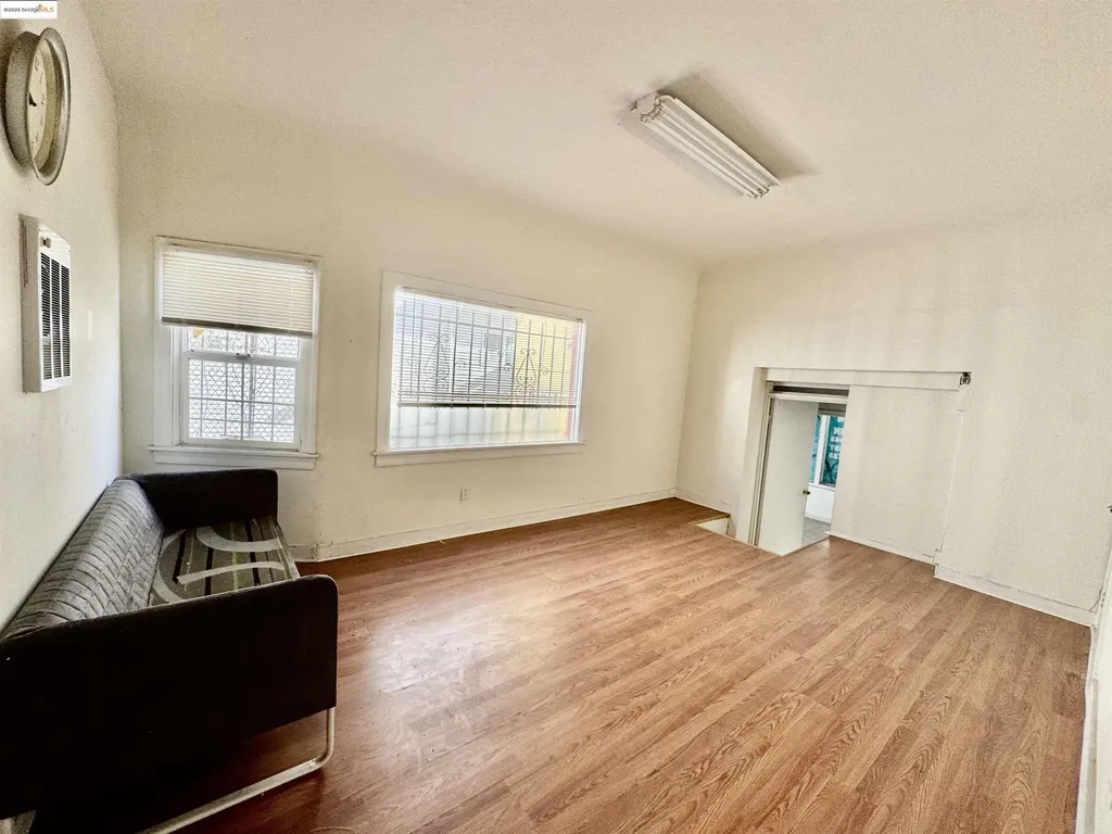 220 International Boulevard Oakland CA 94606