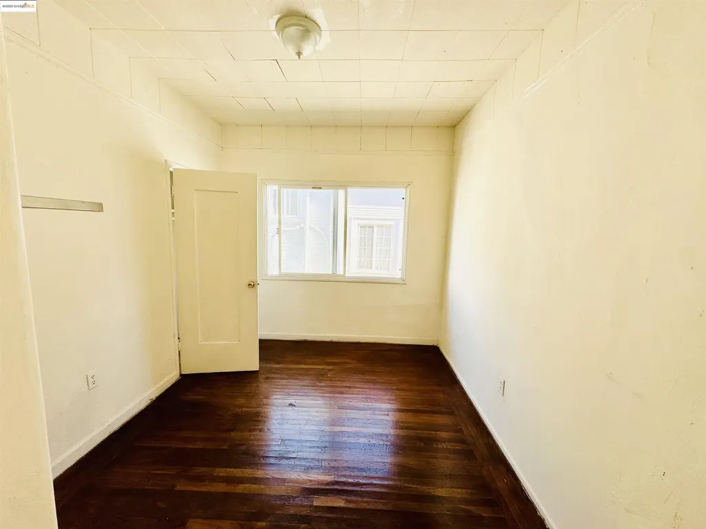 220 International Boulevard Oakland CA 94606