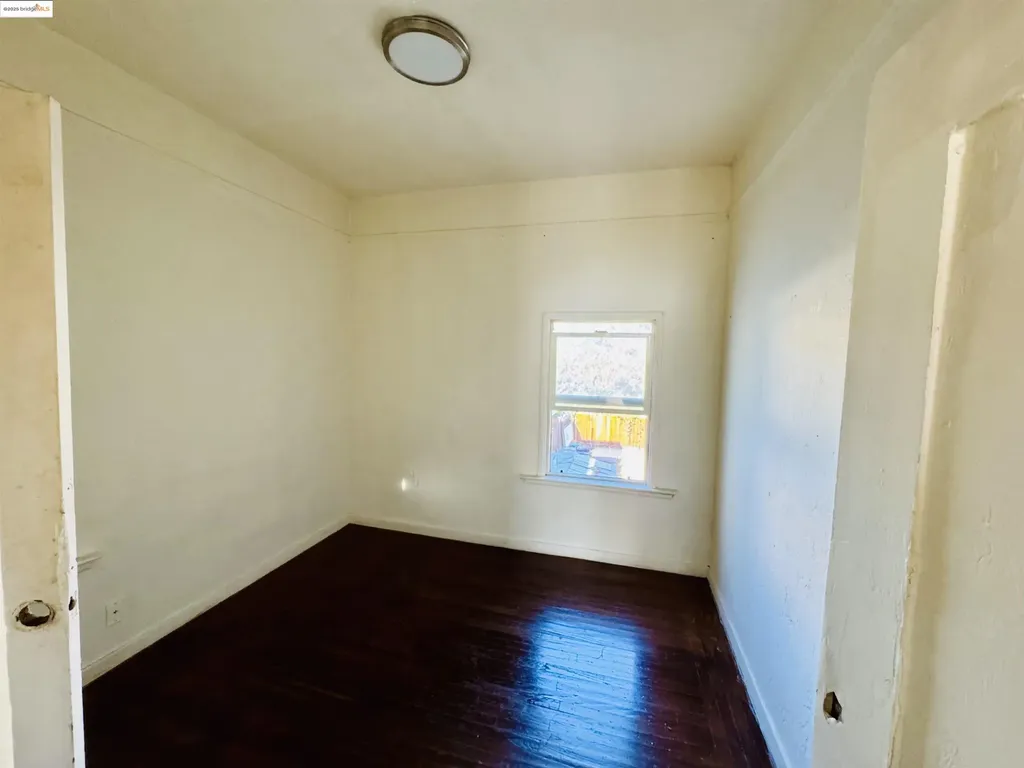 220 International Boulevard Oakland CA 94606