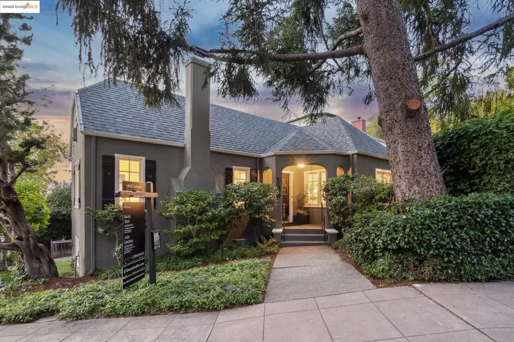 133 Monticello Avenue Piedmont CA 94611
