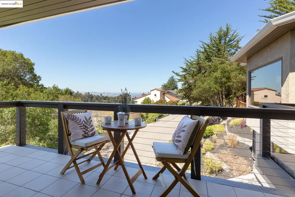 6330 Swainland Road Oakland CA 94611