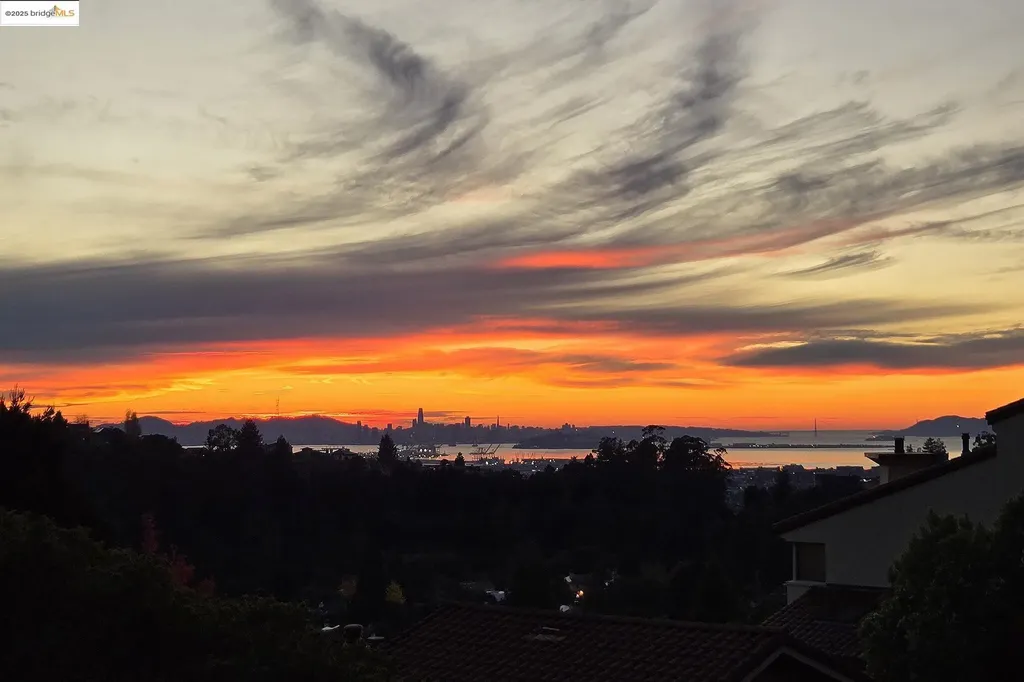 6330 Swainland Road Oakland CA 94611