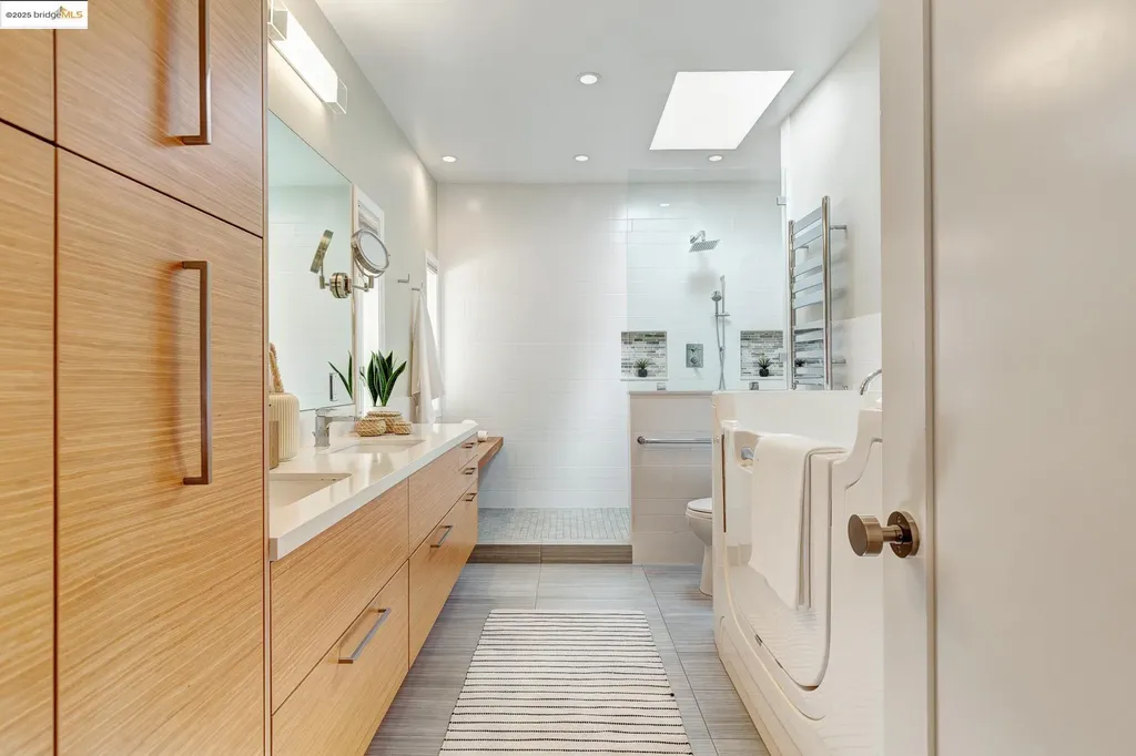 6330 Swainland Road Oakland CA 94611