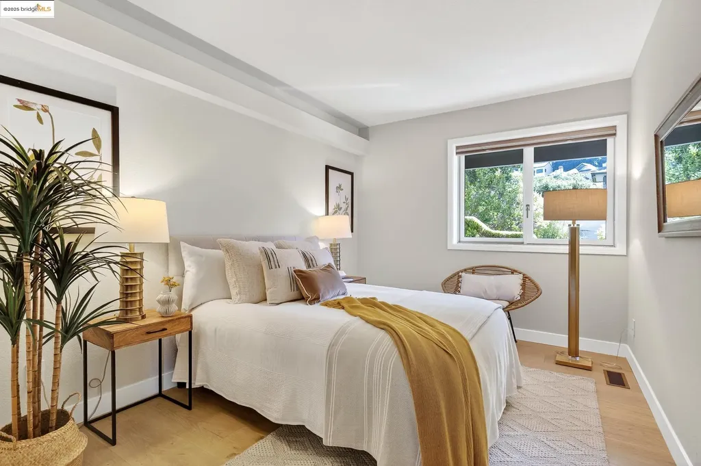 6330 Swainland Road Oakland CA 94611