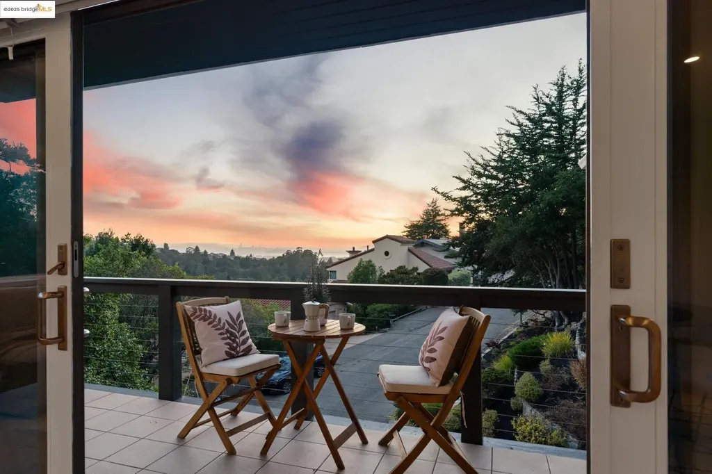 6330 Swainland Road Oakland CA 94611