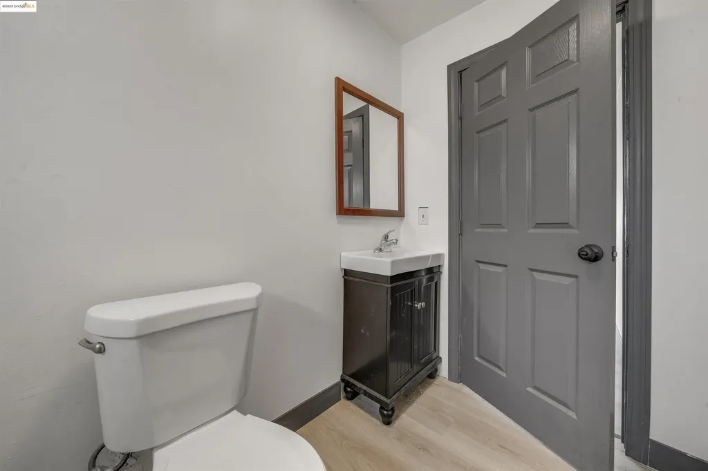 1604 57th Avenue Oakland CA 94621