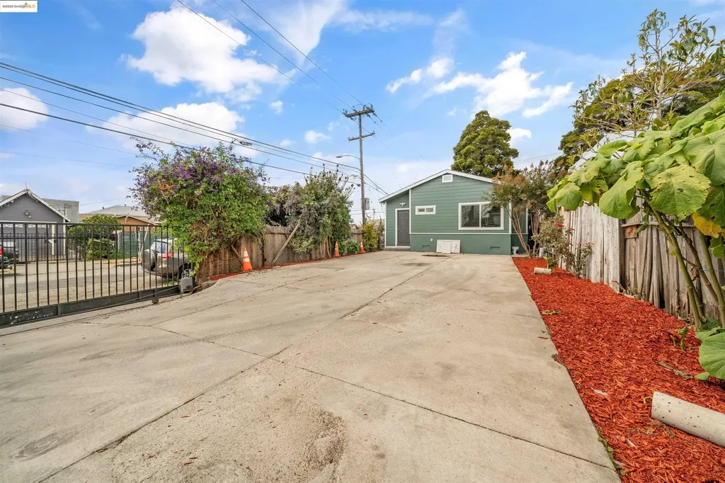 1604 57th Avenue Oakland CA 94621