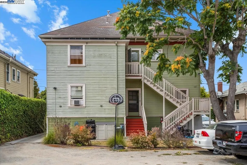 954 Park Street Alameda CA 94501