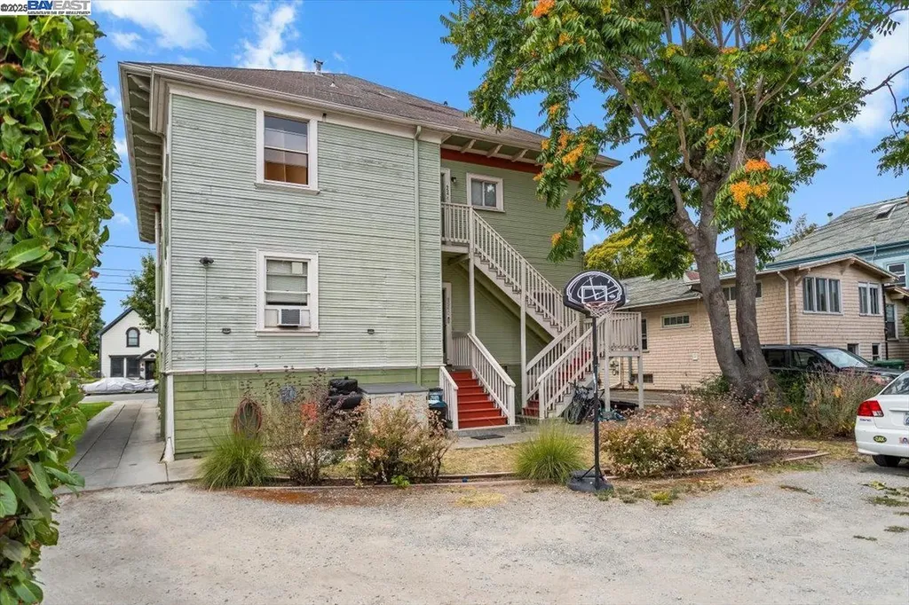 954 Park Street Alameda CA 94501