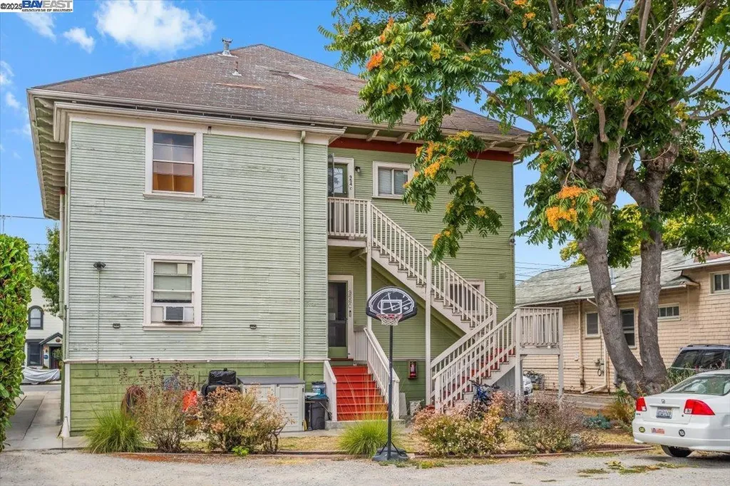 954 Park Street Alameda CA 94501