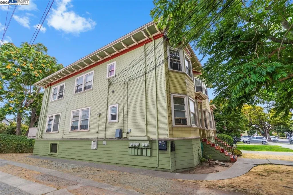 954 Park Street Alameda CA 94501