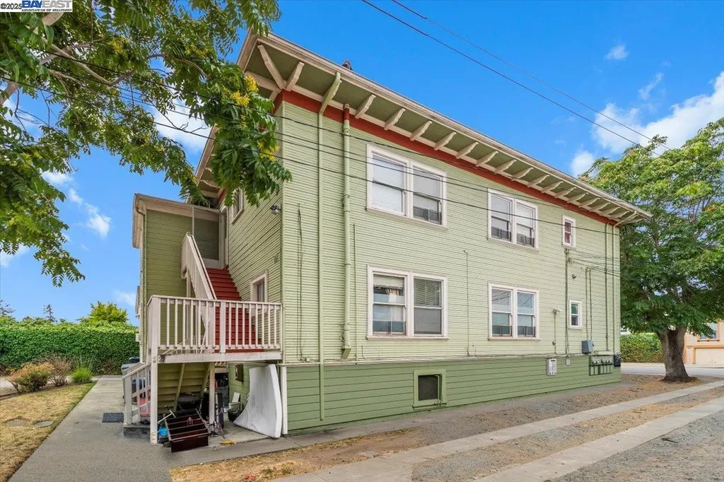 954 Park Street Alameda CA 94501