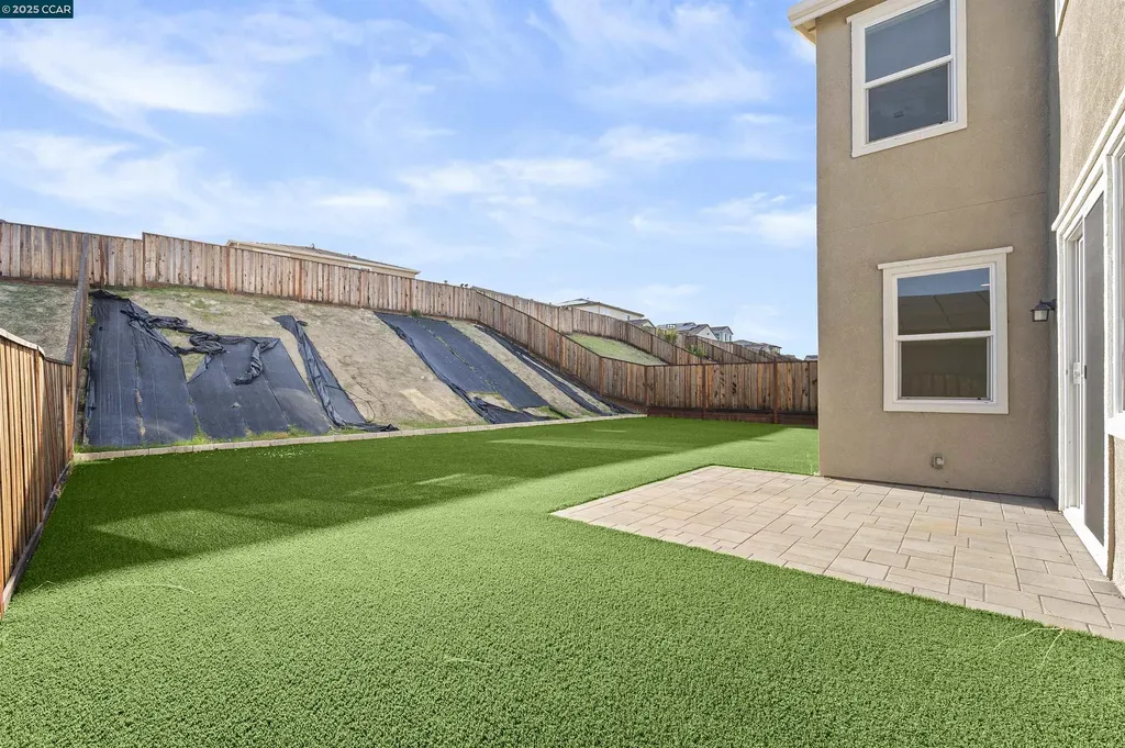 5541 Promontory Way Antioch CA 94531