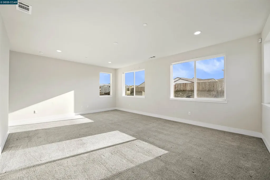 5541 Promontory Way Antioch CA 94531