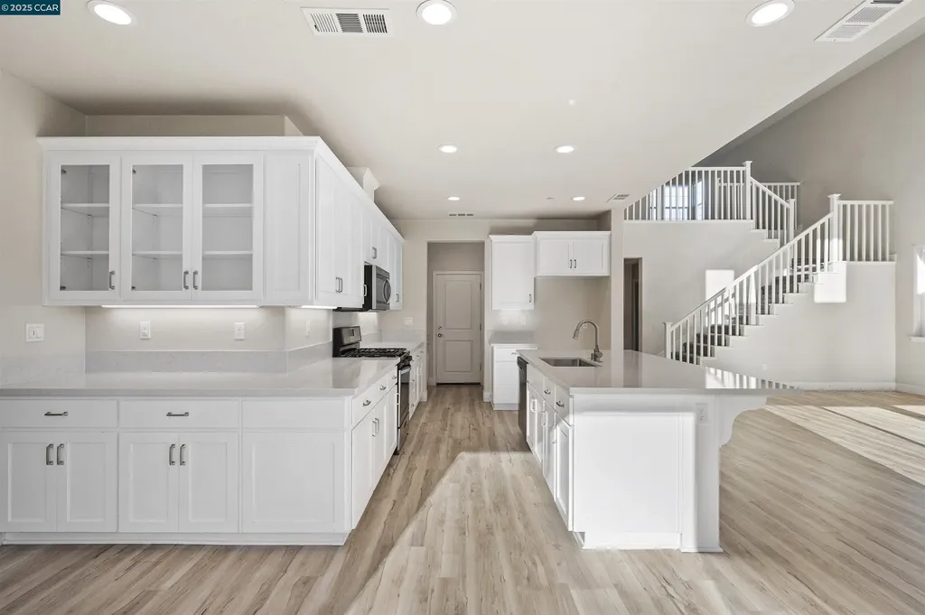 5541 Promontory Way Antioch CA 94531