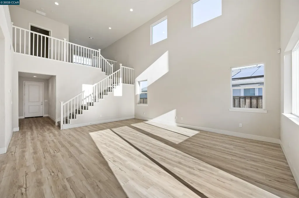 5541 Promontory Way Antioch CA 94531