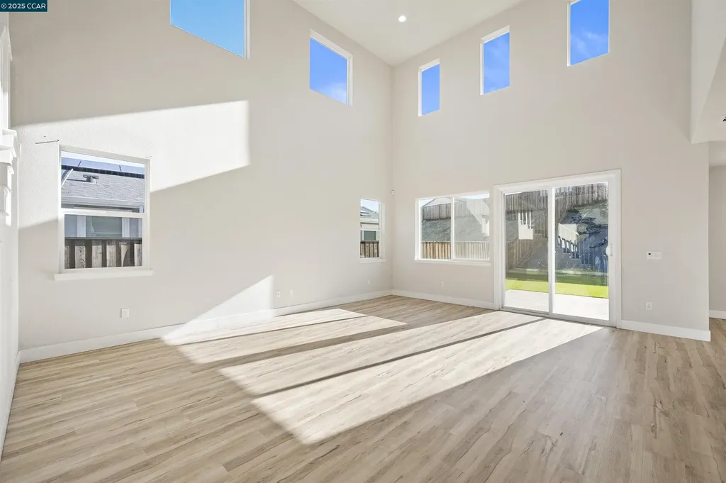 5541 Promontory Way Antioch CA 94531