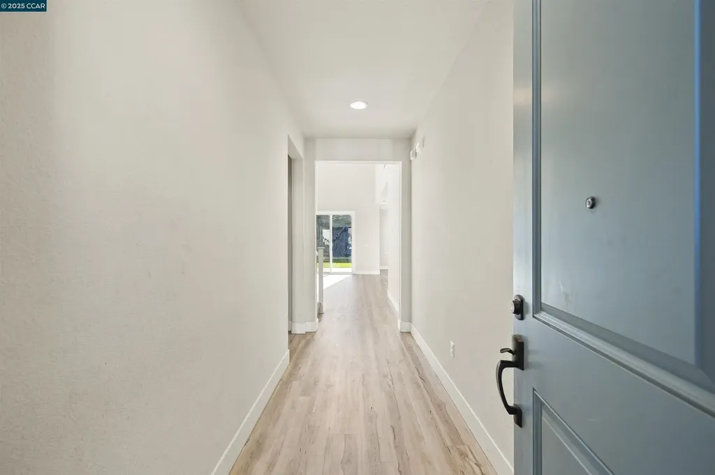 5541 Promontory Way Antioch CA 94531