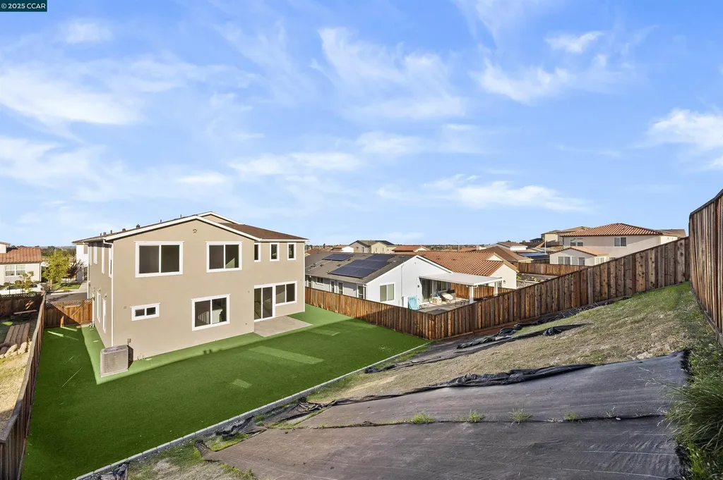 5541 Promontory Way Antioch CA 94531