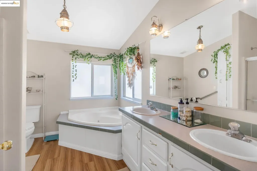 16711 Marsh Creek Road Clayton CA 94517