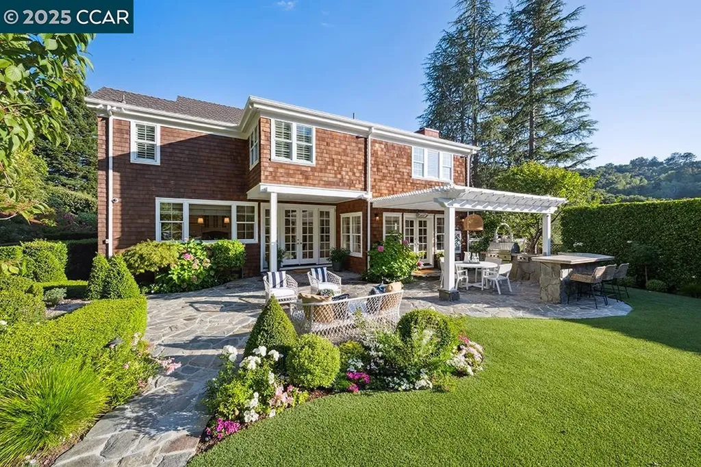 231 Sundown Terrace Orinda CA 94563