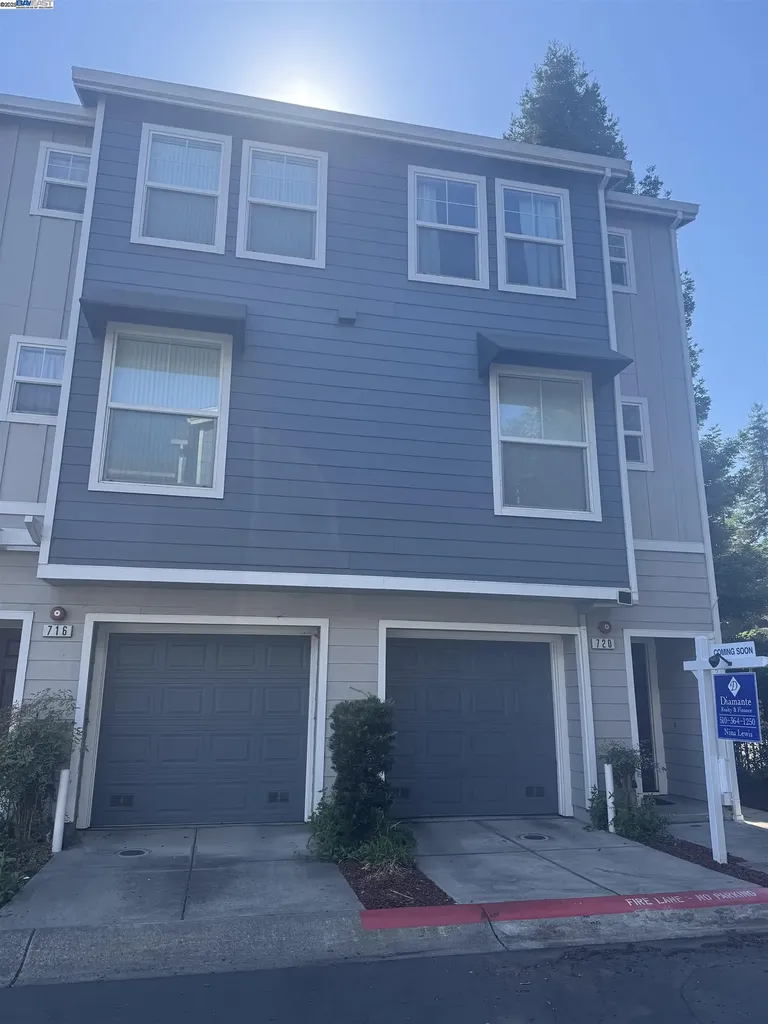 720 Grand Terrace Hayward CA 94541