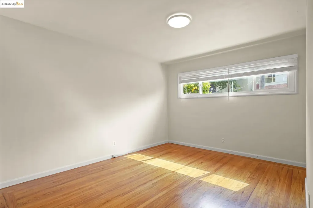 829 Vermont Street Oakland CA 94610