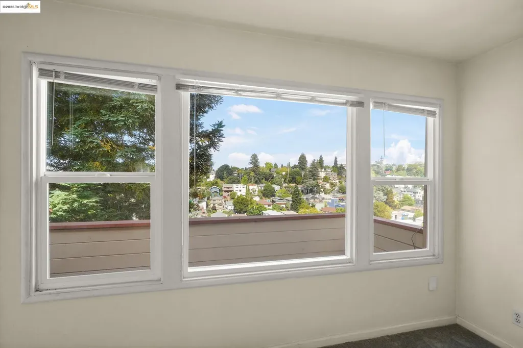 829 Vermont Street Oakland CA 94610