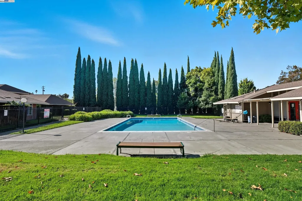 2067 Olivera Road Concord CA 94520