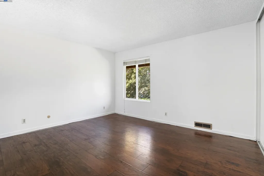 2067 Olivera Road Concord CA 94520