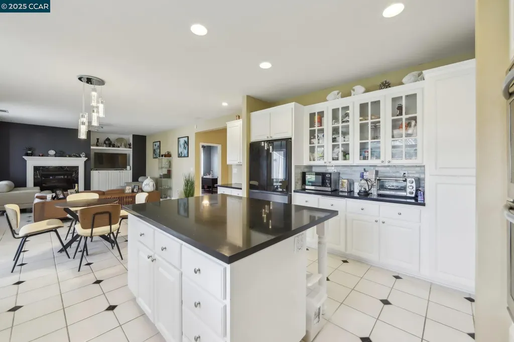 5004 Star Mine Way Antioch CA 94531