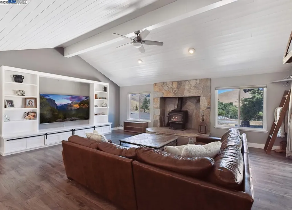 8191 Highland Road Livermore CA 94551