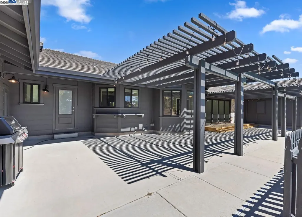 8191 Highland Road Livermore CA 94551