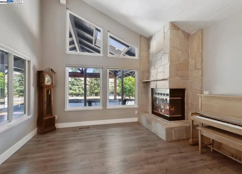 8191 Highland Road Livermore CA 94551