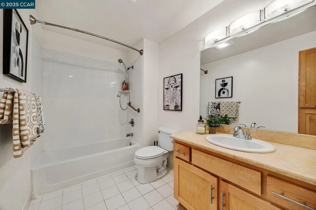 131 Bayside Court Richmond CA 94804