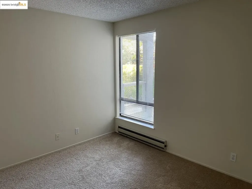 6 Captain Drive Emeryville CA 94608