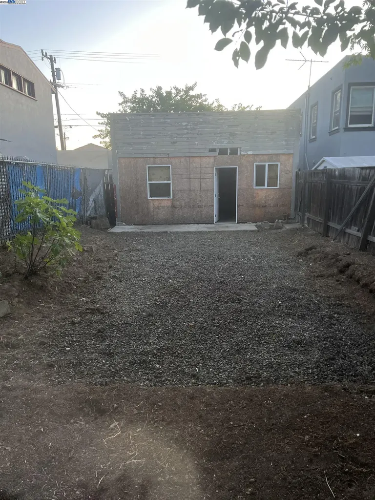 128 Tuolumne Street Vallejo CA 94590